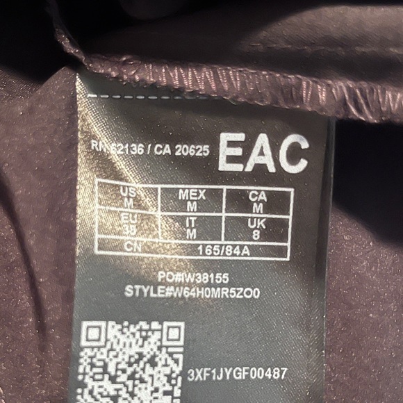 Women’s Guess black satin long sleeve blouse - Picture 10 of 10